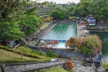 Griya Asri Hotel Mataram