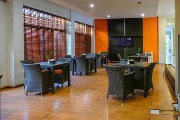 Griya Asri Hotel Mataram