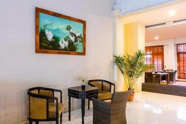 Griya Asri Hotel Mataram