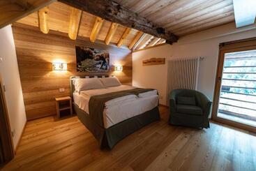 هتل Agriturismo Montana Fold