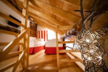 هتل Agriturismo Montana Fold