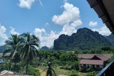 هتل Leng Saysana Guesthouse