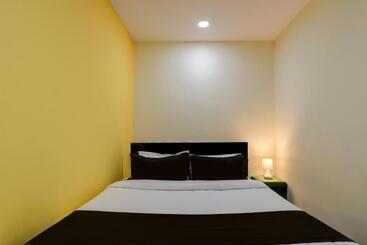 ホテル Oyo Dolphin Inn Residency