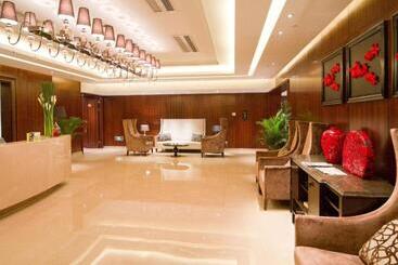 هتل Wyndham Grand Plaza Royale Furongguo Changsha