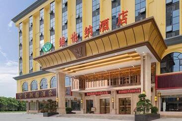 Vienna Hotel Guangdong Huizhou Dayawan Wanda