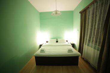 Apartmani Prenociste Dajevic Hotel Tara Pljevlja