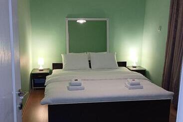 Apartmani Prenociste Dajevic Hotel Tara Pljevlja