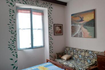 تختخواب و صبحانه Casa Vacanze The Seashell La Conchiglia