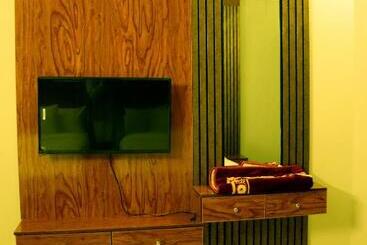 پانسیون Hayat Grand Guest House