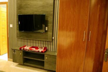 پانسیون Hayat Grand Guest House