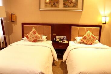 Haiyue Hotel Yantai