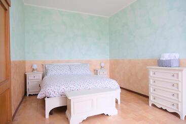 هتل Casale Beatrice Degli Ulivi