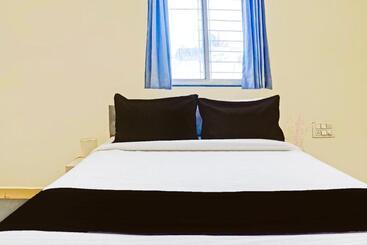 Super Hotel O Blossom Inn