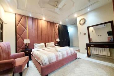 پانسیون Dazzy Dream Guest House