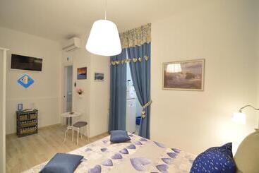 پانسیون Dimora Pascali Holiday    Rooms & Relax