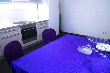 پانسیون Red Heart Holiday Home