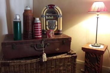 تختخواب و صبحانه Jardin Et Hotel Particulier