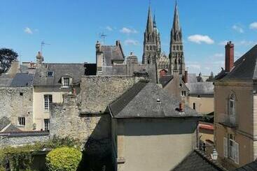 تختخواب و صبحانه Jardin Et Hotel Particulier