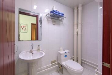 هتل Baoding Jingxiu·baoding Railway Station·