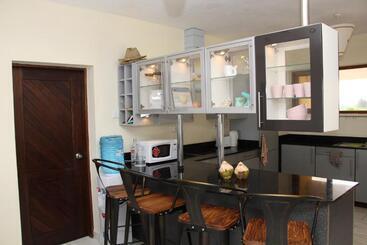 هتل Golden Beach Resort A051