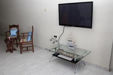 هتل Golden Beach Resort A051