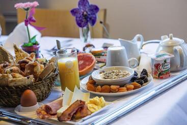 هتل Hôtel Les Menuires Les Bruyères