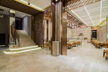 هتل Yitel Premium