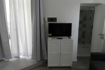 پانسیون Dimora Di Artemide