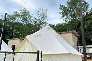 پانسیون Dnamie Glamping   Lux Tent