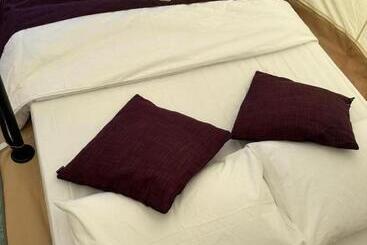 پانسیون Dnamie Glamping   Lux Tent