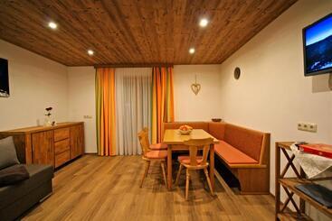 پانسیون Haus Roswitha