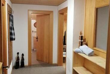 پانسیون Haus Roswitha