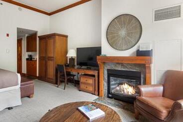 استراحتگاه 1117 Lodge At Spruce Peak Ski In Ski In Ski Out King Studio
