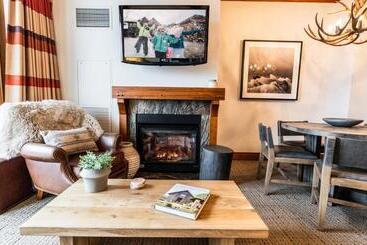 استراحتگاه 1537a 2bdrm Starr