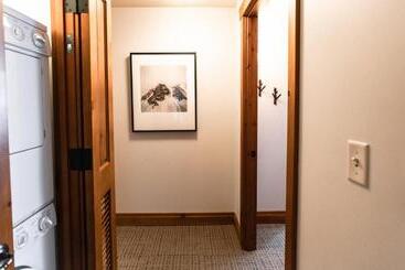 استراحتگاه 1537a 2bdrm Starr