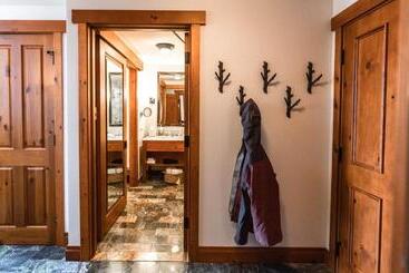 استراحتگاه 1537a 2bdrm Starr