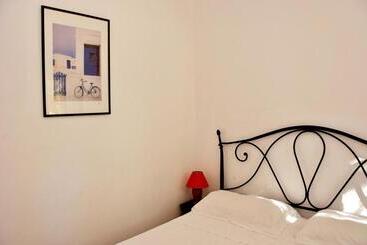 تختخواب و صبحانه Guest House Il Comandante
