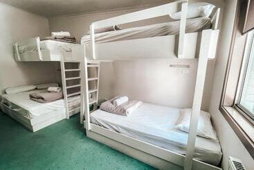 酒店 Ajax Ski Club