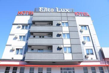 هتل Garni Uni Elita Lux