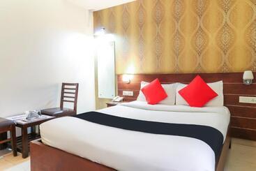 Oyo Hotel Status Executive Room S