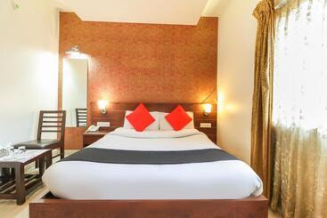 Oyo Hotel Status Executive Room S