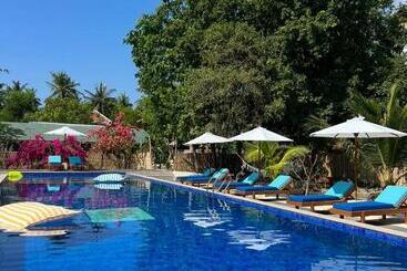 Living Asia Sunset Resort - Gili Air
