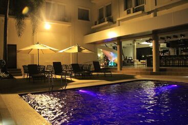 هتل Savannah Resort