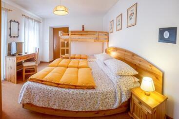 هتل Albergo Cavallino