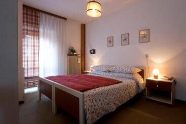 هتل Albergo Cavallino