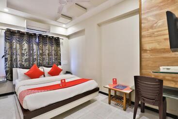Nova Hotel Nildeep