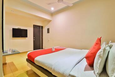 Nova Hotel Nildeep