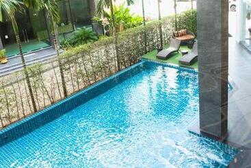 בית מלון כפרי Srilamduan