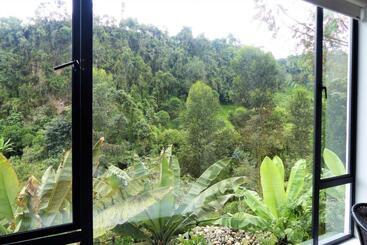 هتل Termales Tierra Viva