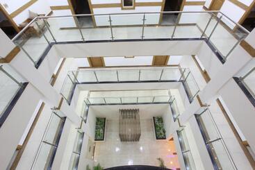 Sidra Pristine Hotel And Portico Halls